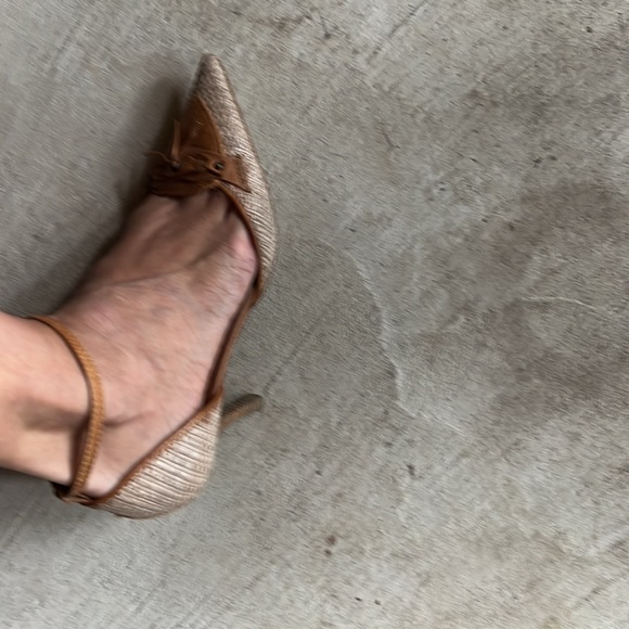 Women’s Salamander Strappy Heels with Woven Beige Design - Size 9 - Picture 3 of 5